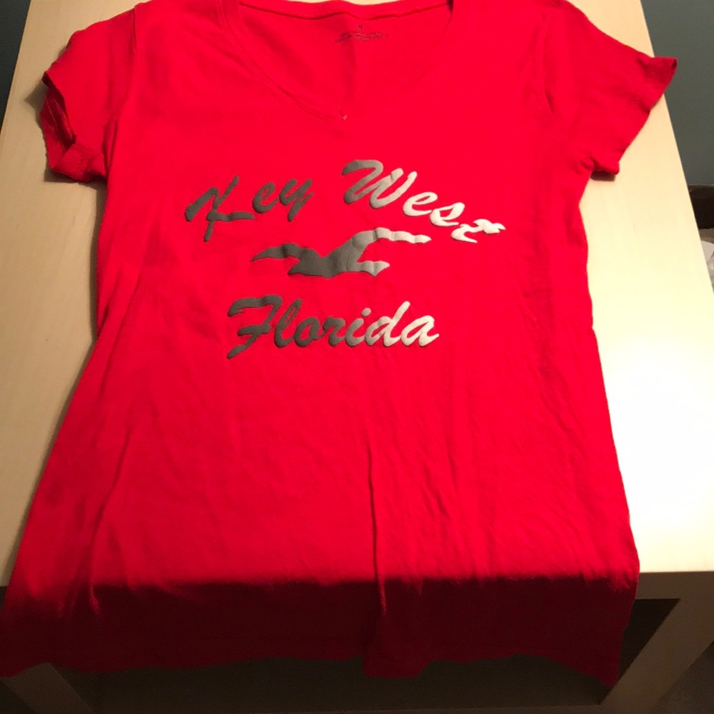 V neck Key West Florida
